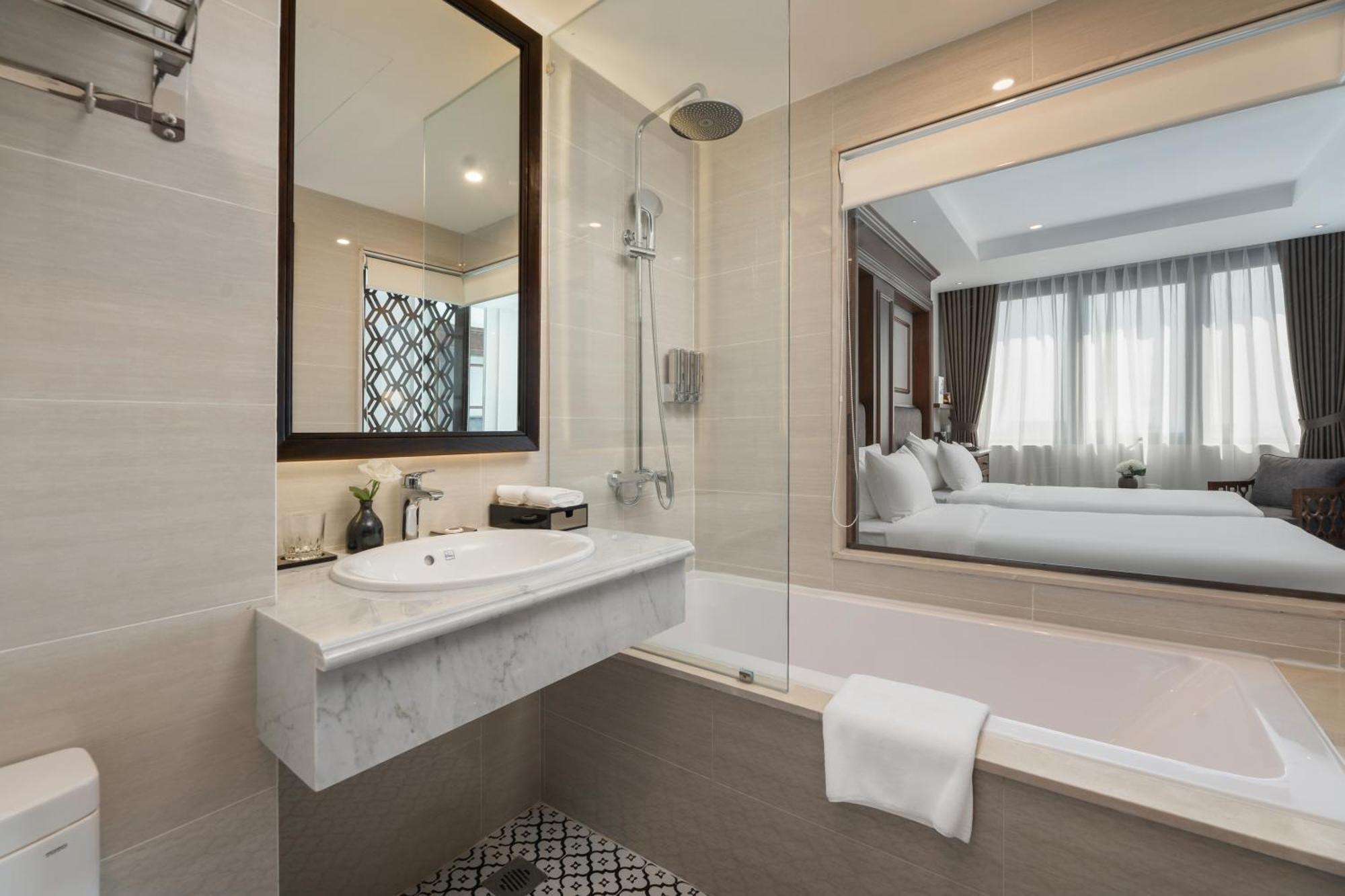 The Q Boutique Hotel Hanoi Exterior foto